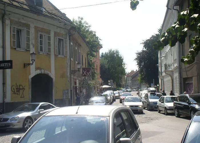 Flex Tour As Apartmán *